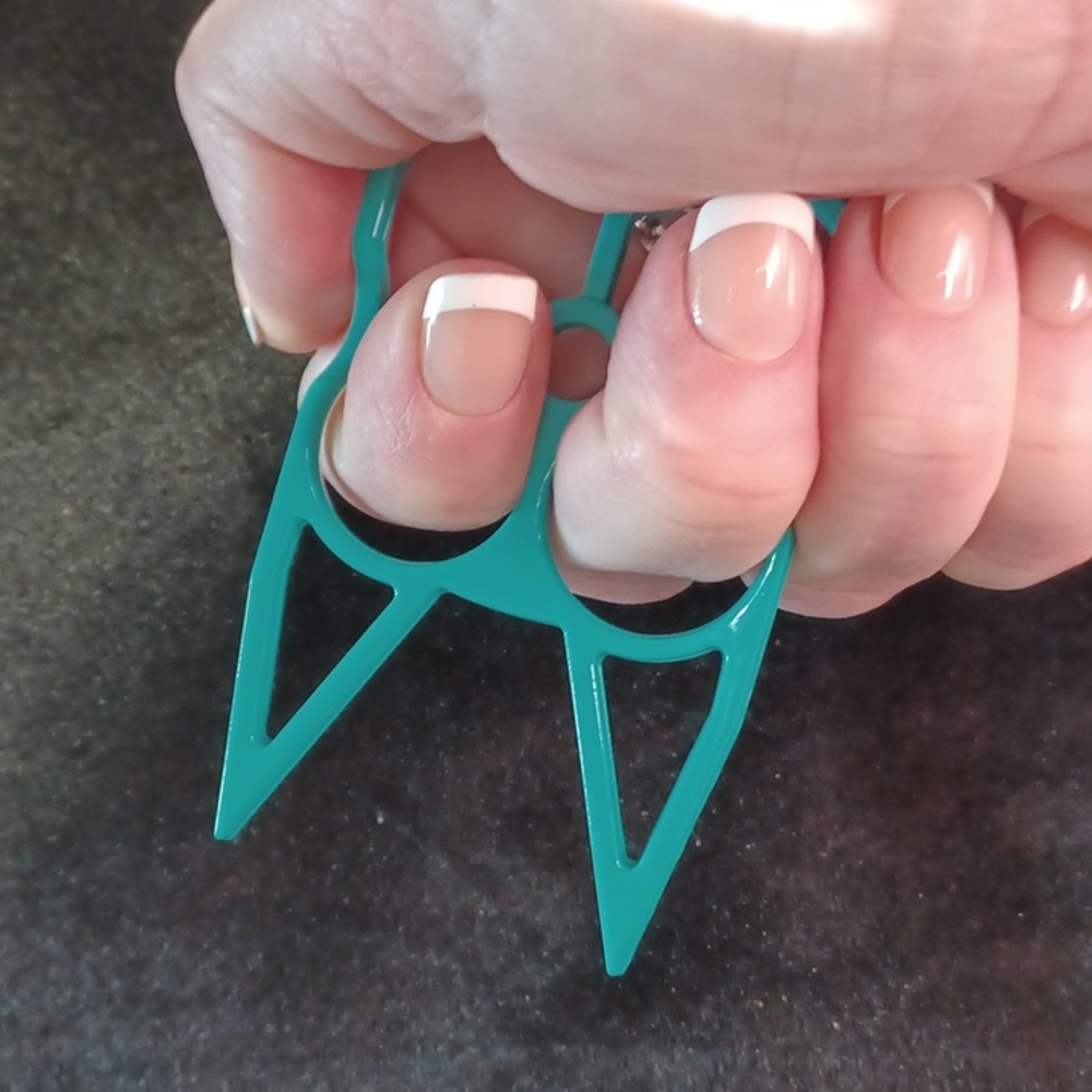 Safety kittypup keychain in AQUA - Picture 2 of 4